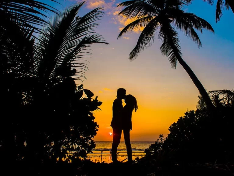 Honeymoons Honeymoons