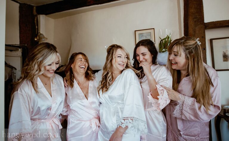 Bridal preps at The Talbot at Knightwick 16 768x474