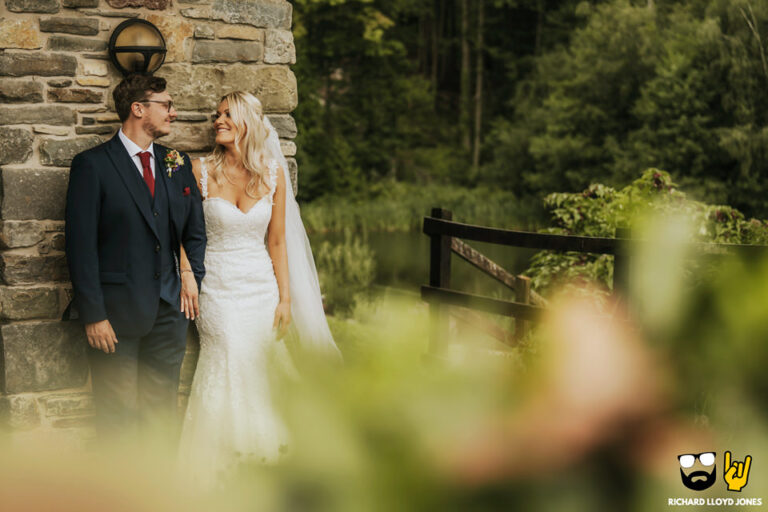 Canada Lodge Lake Wedding 2 768x512