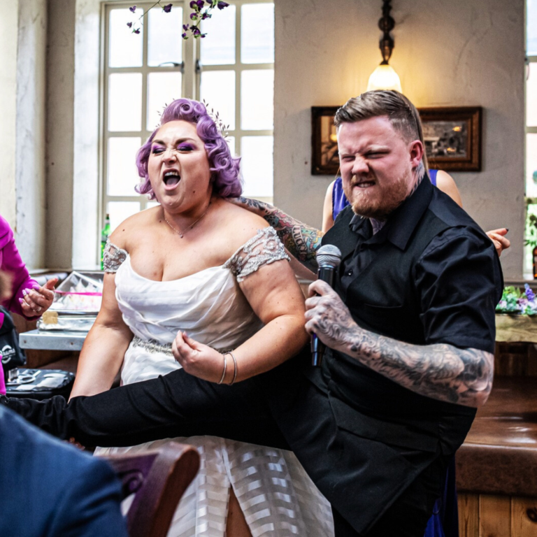 Leg Guitar Bride 768x768