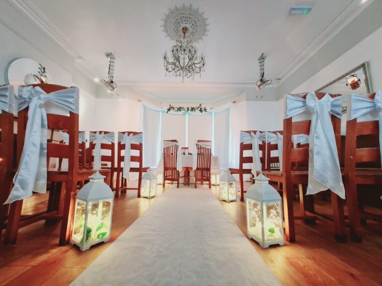 ceremonyroom 768x576