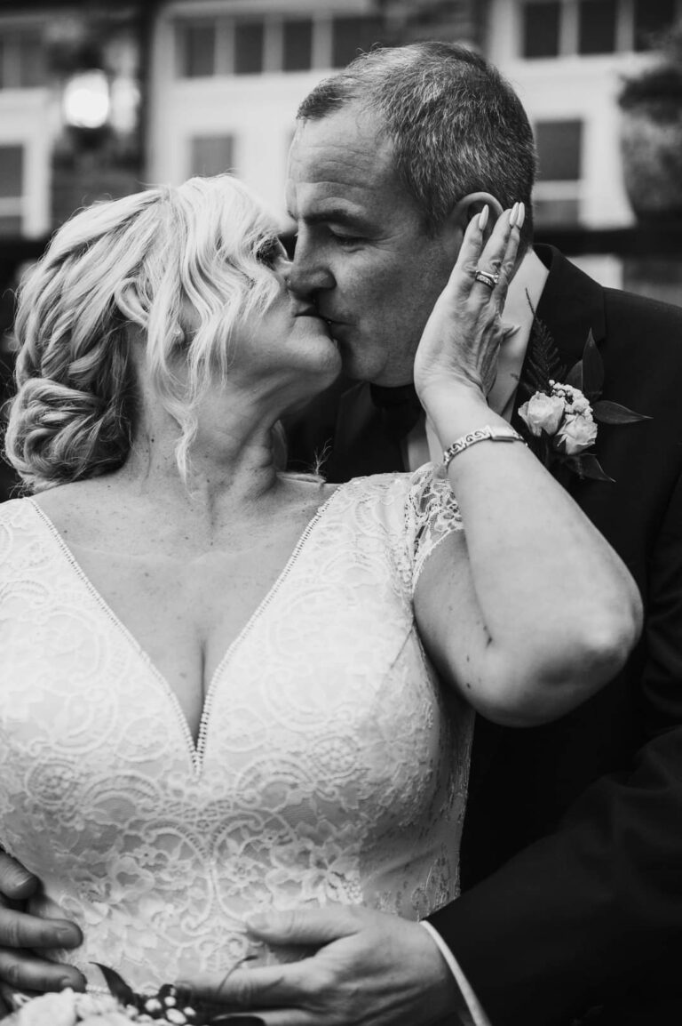 inbound5071592263915294116 768x1154