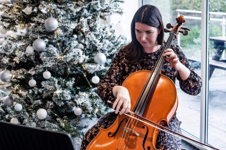 received 226507479045595 768x512