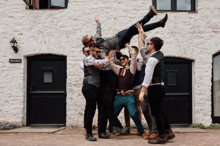 Barn Brynich Wedding Magda K Photography 28 Original 768x512