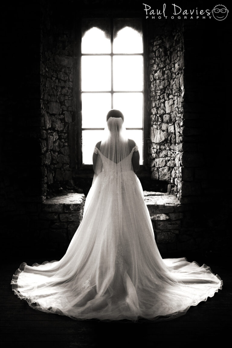 Carly Calum Ocean View 5 768x1152