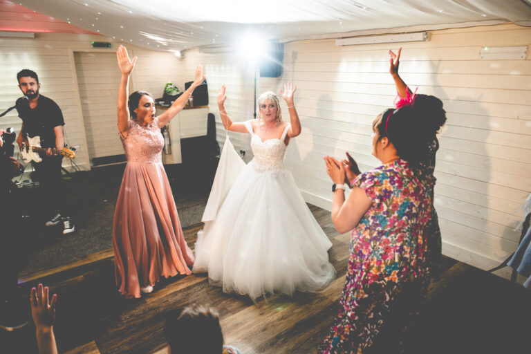 MJzvLTq 021sizeoriginal 768x512