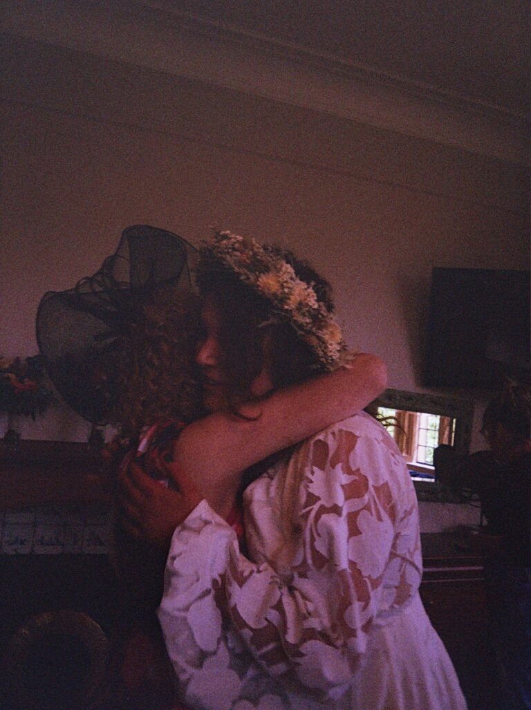 inbound4715544348655104875 768x1027