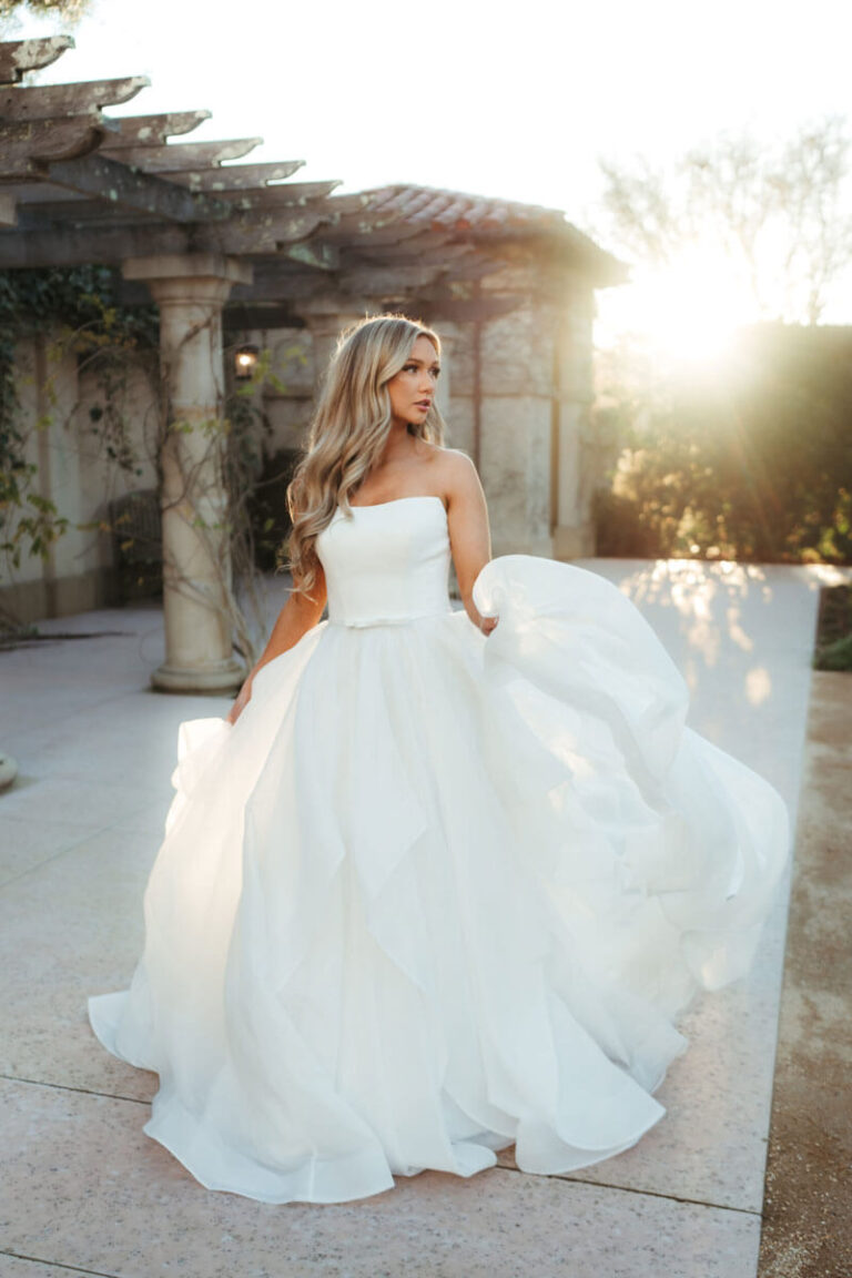 7729 stella york 768x1152