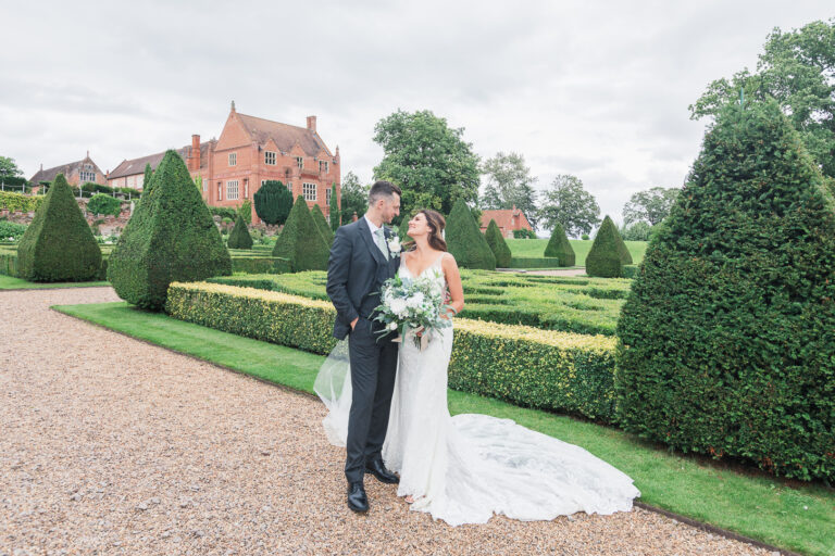 London Surrey prewedding weddingphoto weddingvideo engagement photographer videography bridal bride photoshoot bridesmaids groomsmen www.thesnapshotcafe.com 9 768x512