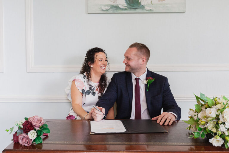 London UK England prewedding wedding photo video engagement photographer videographer bridal bride bridesmaids www.thesnapshotcafe.com 2 768x512