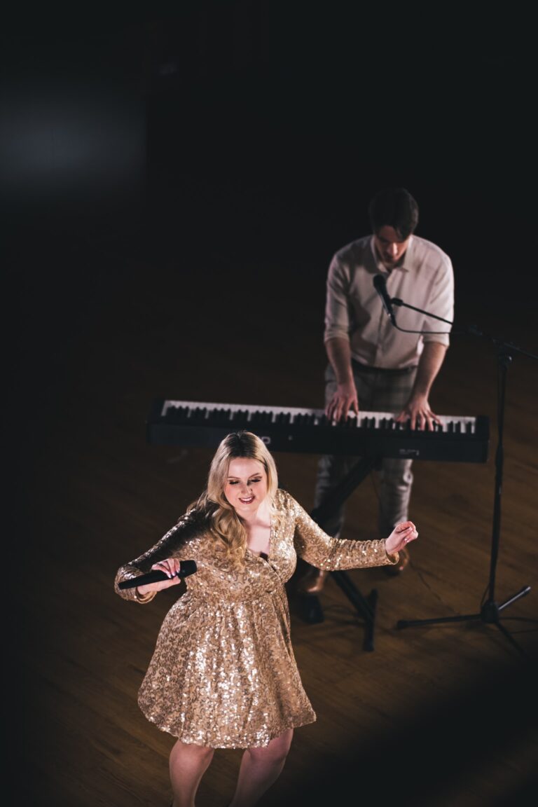 F0BF327D 26F4 4226 9DB3 47DB6A739D83 768x1152