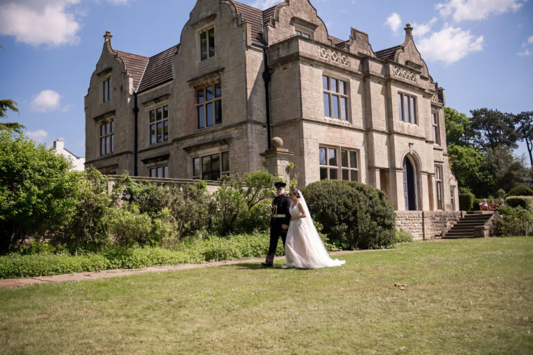 039 AMPC Old Down Manor Wedding Photographer AM077450 Col DeNoiseAI standard 768x512