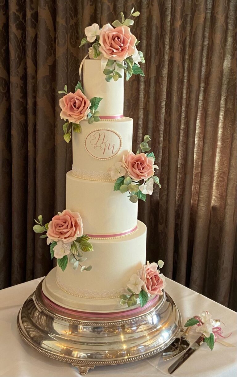 cc526b0e 4943 4165 a893 a72d90245401 768x1221