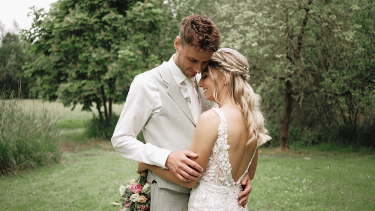 Evie Daan Trouwfilm.mp4.00 03 24 21.Still002 768x432