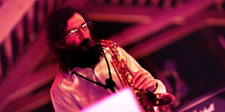 2000TREES 14 768x384