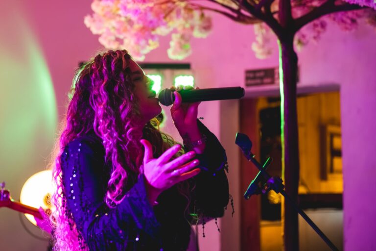 3f313734 ad7a 42e3 bd8d e198b670f29e 768x512